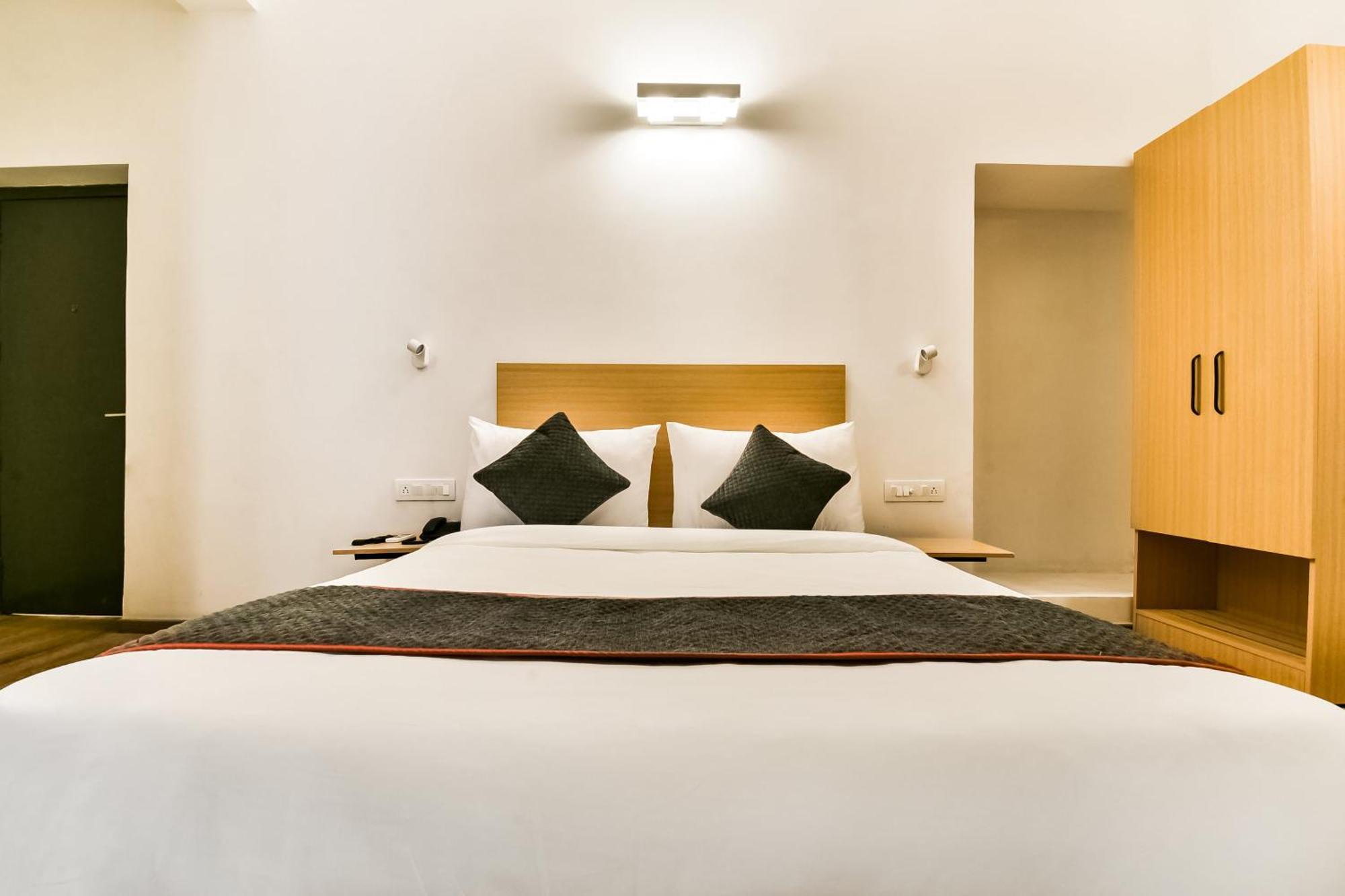 Hotel Super Townhouse Menka Patna  Exterior foto
